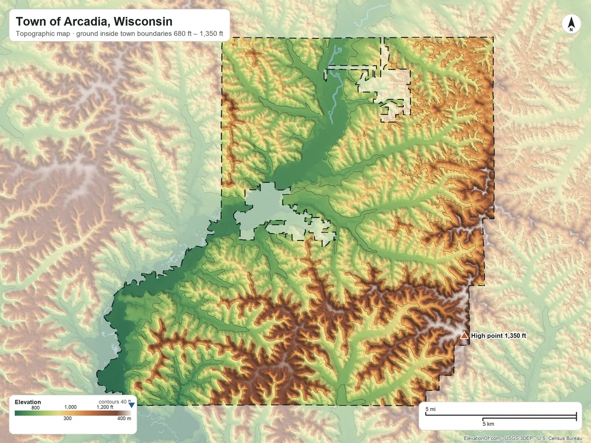 Topographic elevation map of Town of Arcadia, Wisconsin, shaded from 680 ft on the southwest side to 1,350 ft on the southeast side