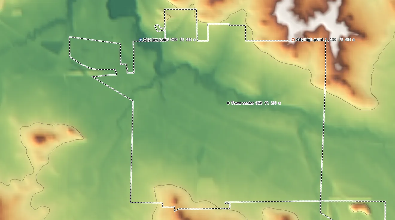 Topographic elevation map of Augusta, Wisconsin, shaded from 940 ft on the northwest side to 1,130 ft on the northeast side