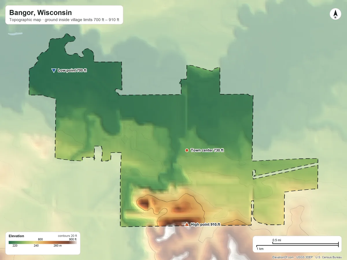 Topographic elevation map of Bangor, Wisconsin, shaded from 700 ft on the northwest side to 910 ft on the south side