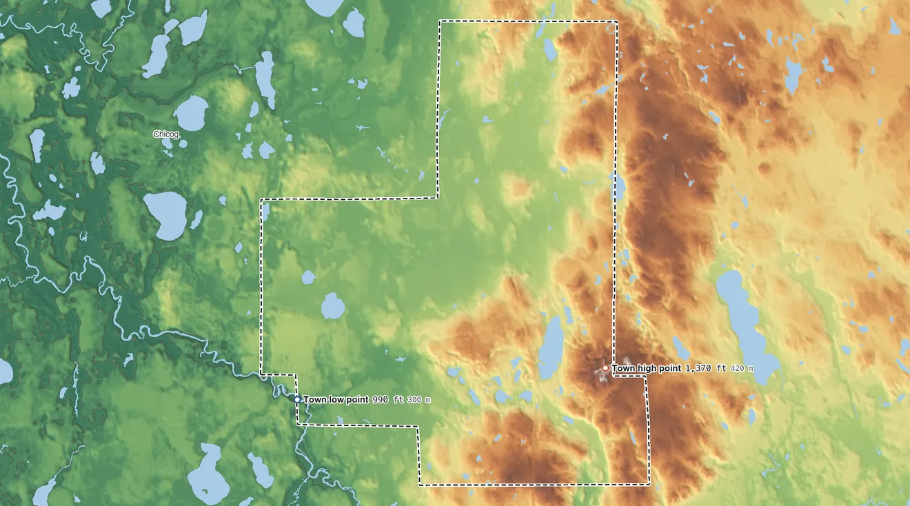 Topographic elevation map of Brooklyn, Washburn County, Wisconsin, shaded from 990 ft on the west side to 1,370 ft on the east side