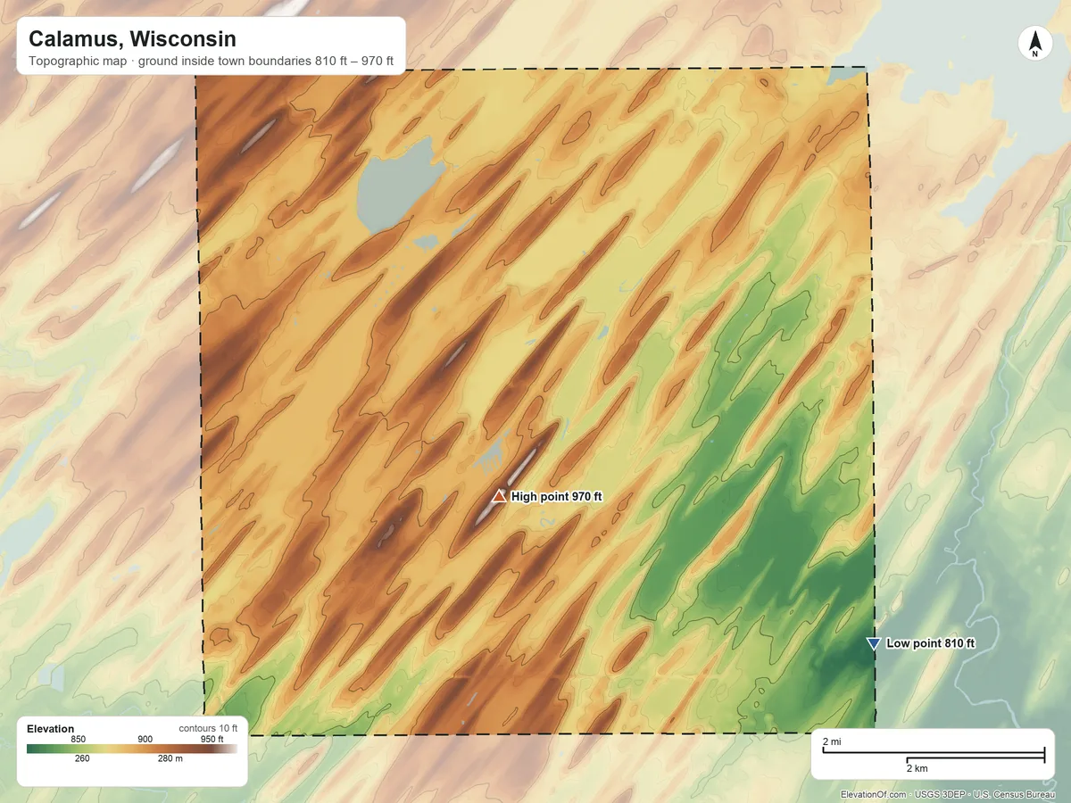 Topographic elevation map of Calamus, Wisconsin, shaded from 810 ft on the southeast side to 970 ft on the southwest side