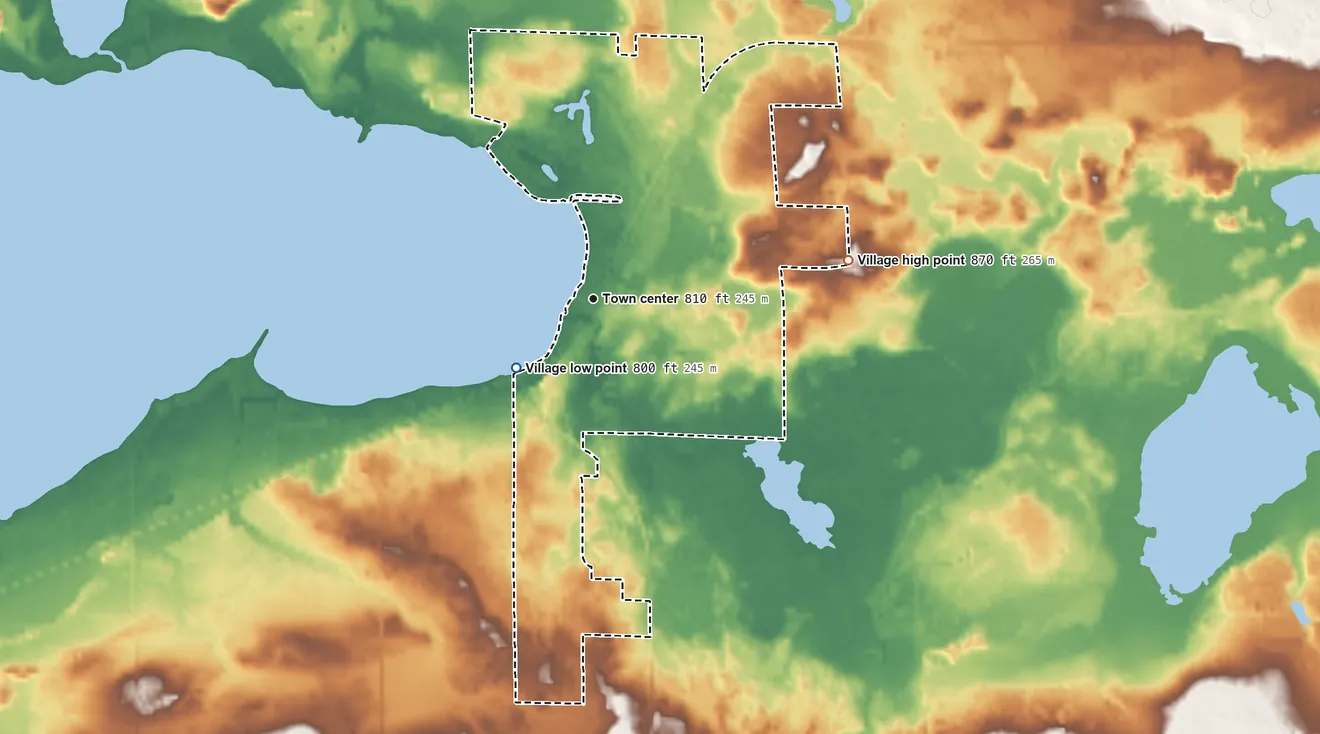 Topographic elevation map of Cecil, Wisconsin, shaded from 800 ft on the southwest side to 870 ft on the east side