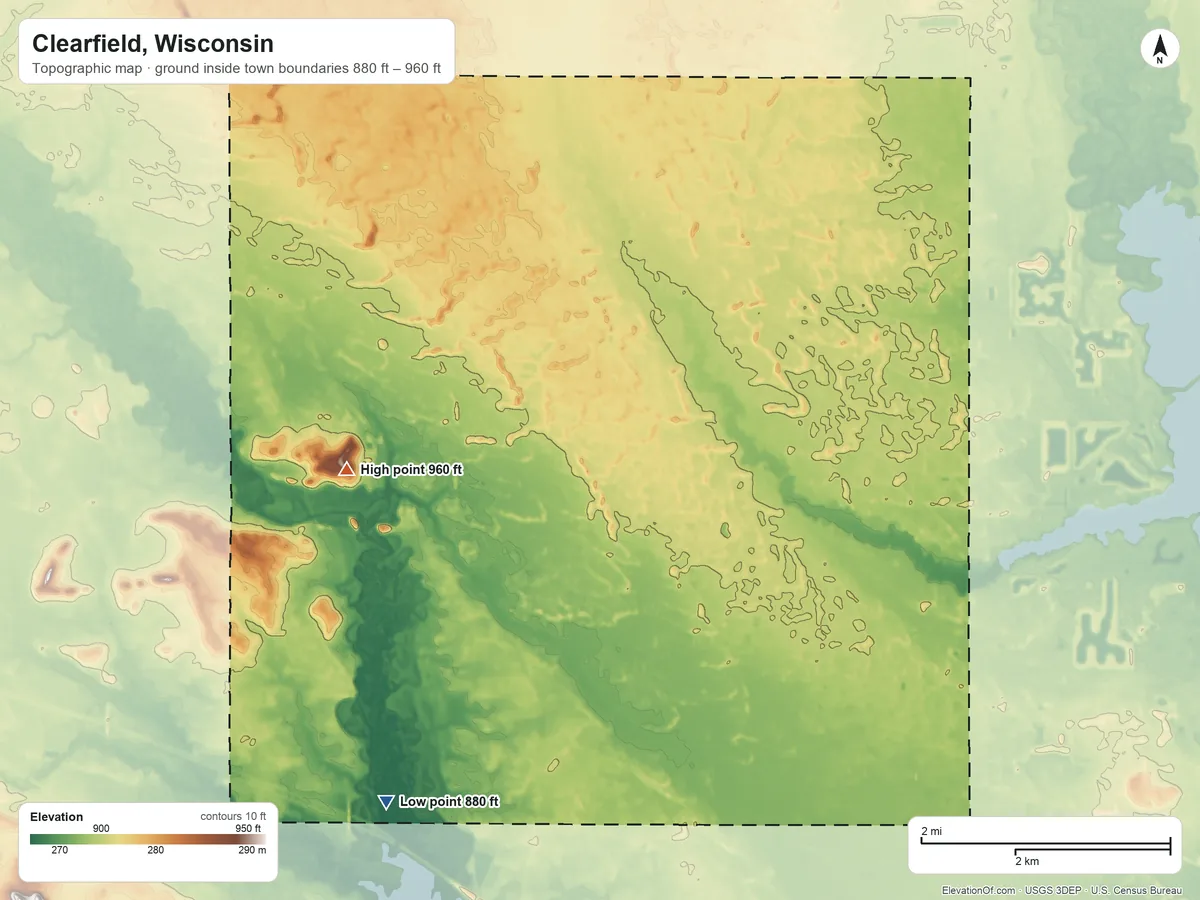 Topographic elevation map of Clearfield, Wisconsin, shaded from 880 ft on the southwest side to 960 ft on the west side