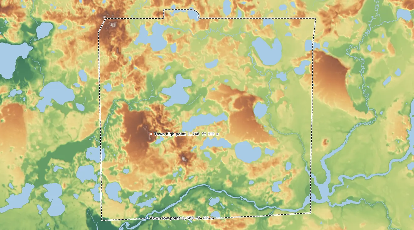 Topographic elevation map of Cloverland, Wisconsin, shaded from 1,600 ft on the southwest side to 1,740 ft on the west side