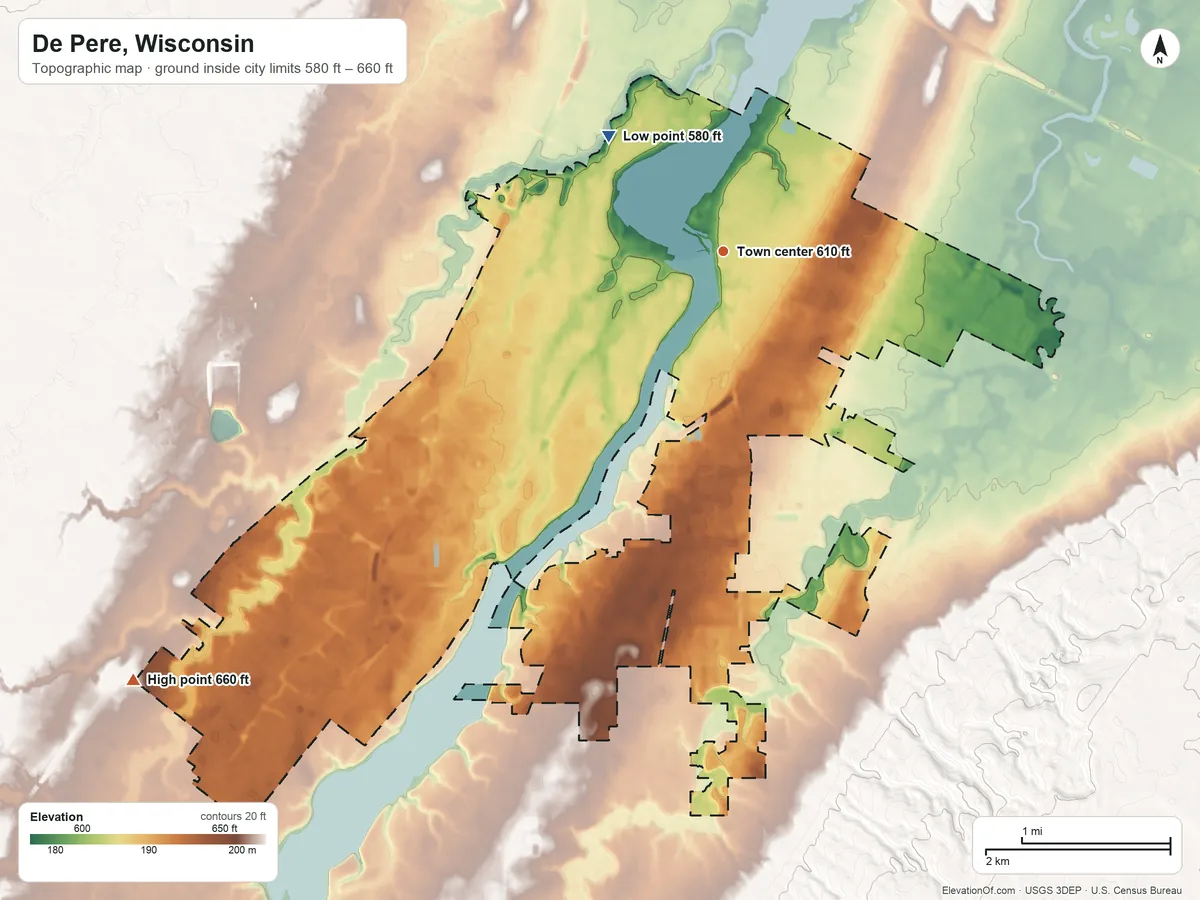 Topographic elevation map of De Pere, Wisconsin, shaded from 580 ft on the northwest side to 660 ft on the southwest side