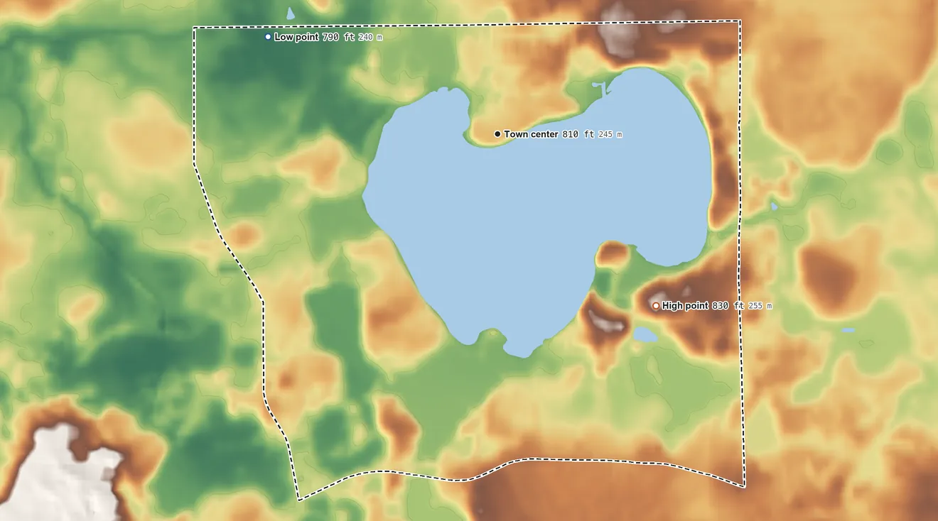 Topographic elevation map of Eagle Lake, Wisconsin, shaded from 790 ft on the northwest side to 830 ft on the southeast side