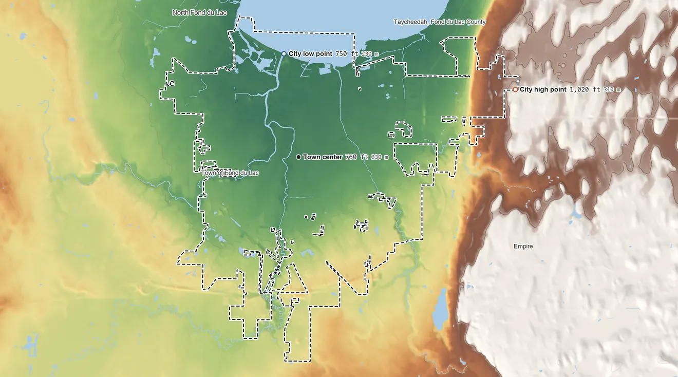 Topographic elevation map of Fond du Lac, Wisconsin, shaded from 750 ft on the north side to 1,020 ft on the east side