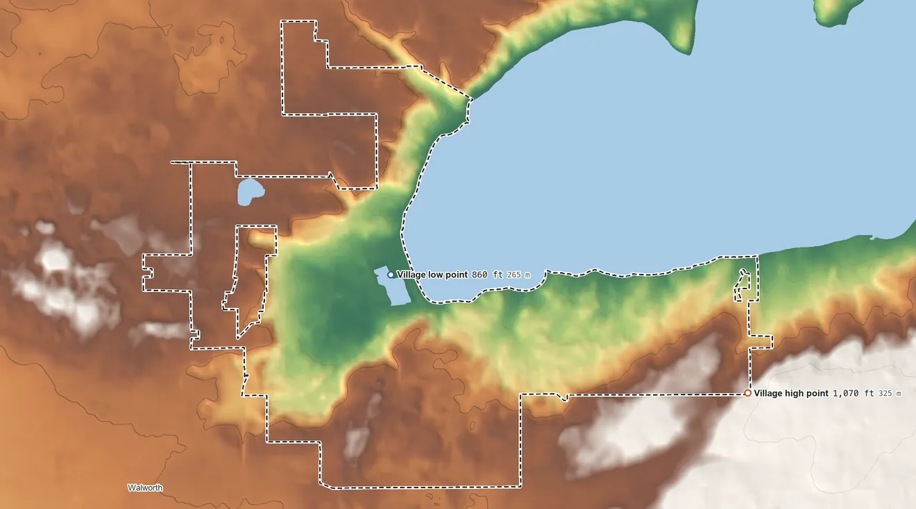 Topographic elevation map of Fontana-on-Geneva Lake, Wisconsin, shaded from 860 ft near the middle to 1,070 ft on the east side