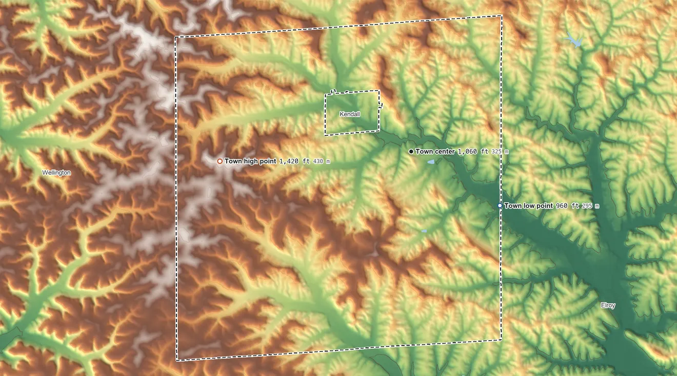 Topographic elevation map of Town of Glendale, Wisconsin, shaded from 960 ft on the southeast side to 1,420 ft on the west side