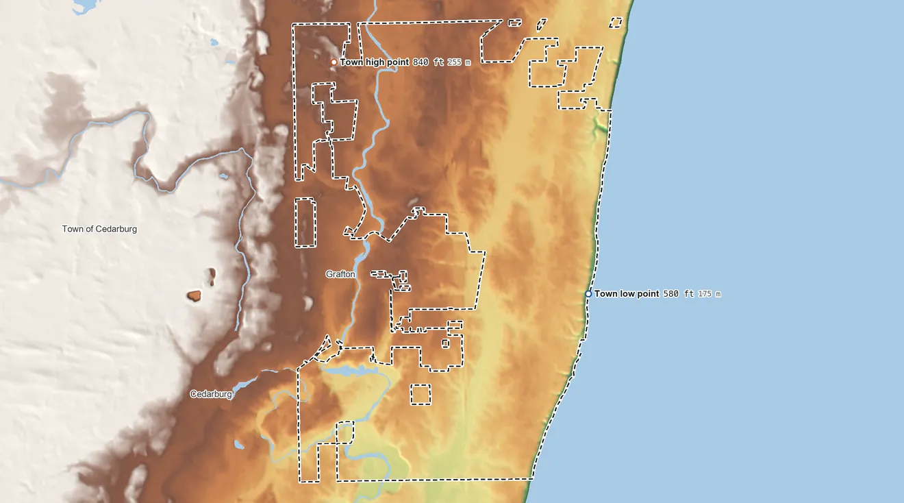 Topographic elevation map of Town of Grafton, Wisconsin, shaded from 580 ft on the southeast side to 840 ft on the northwest side