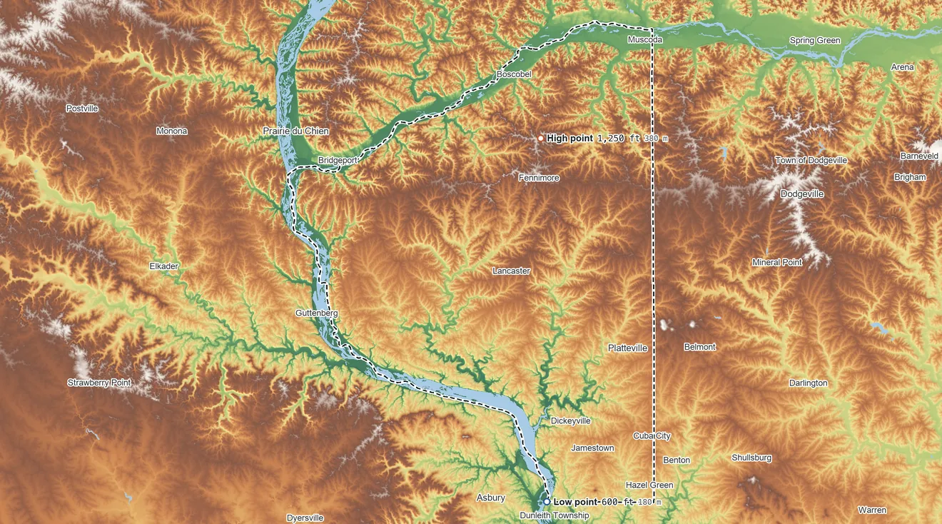 Topographic elevation map of Grant County, Wisconsin, shaded from 600 ft on the south side to 1,250 ft on the northeast side