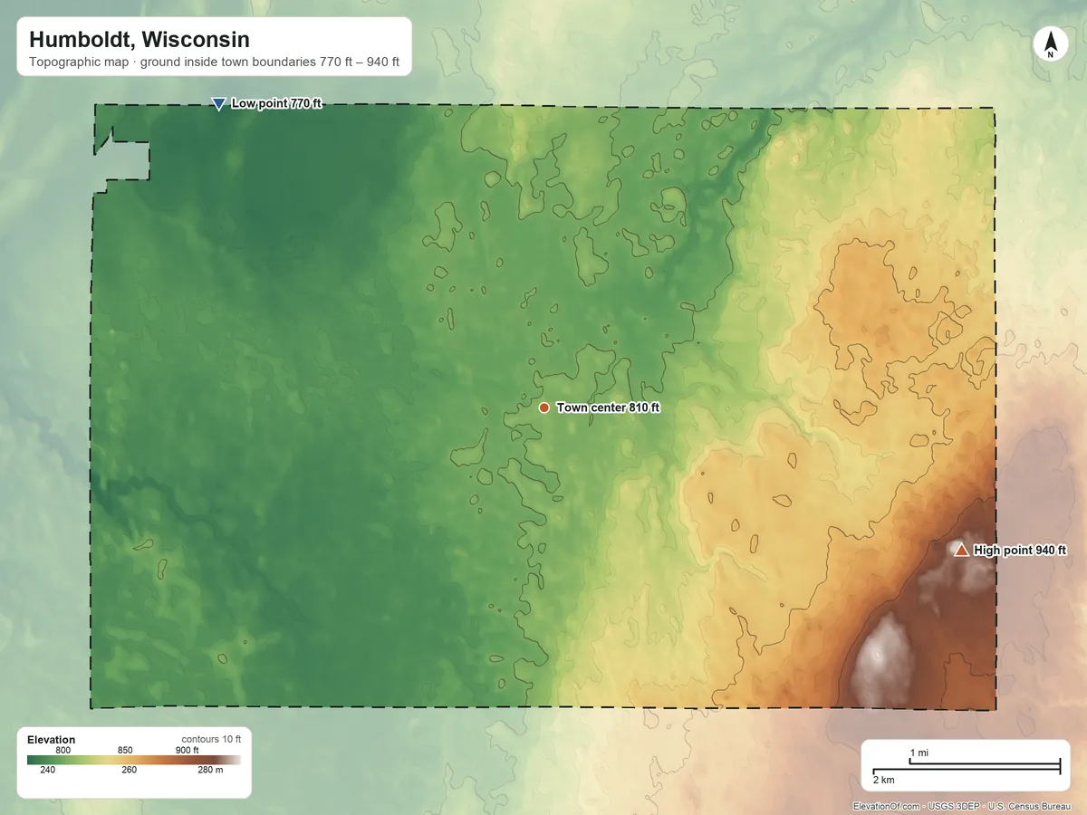 Topographic elevation map of Humboldt, Wisconsin, shaded from 770 ft on the northwest side to 940 ft on the east side