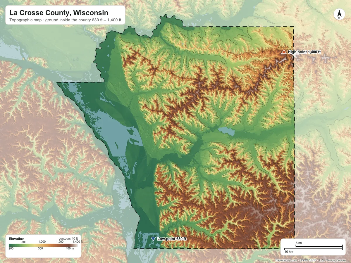 Topographic elevation map of La Crosse County, Wisconsin, shaded from 630 ft on the south side to 1,400 ft on the northeast side