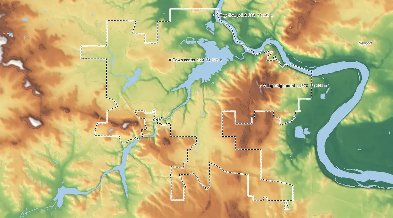 Topographic elevation map of Lake Delton, Wisconsin, shaded from 810 ft on the northeast side to 1,070 ft on the east side