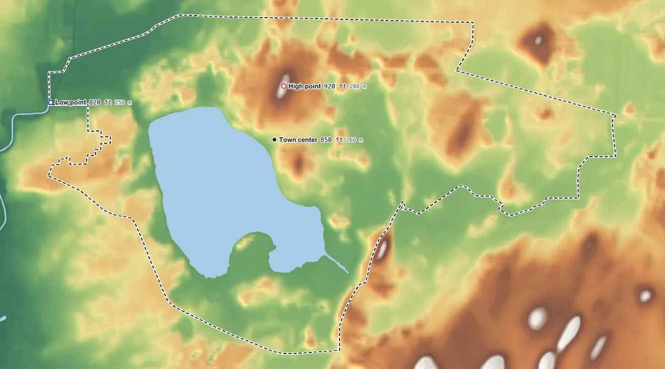 Topographic elevation map of Lake Ripley, Wisconsin, shaded from 820 ft on the west side to 920 ft near the middle