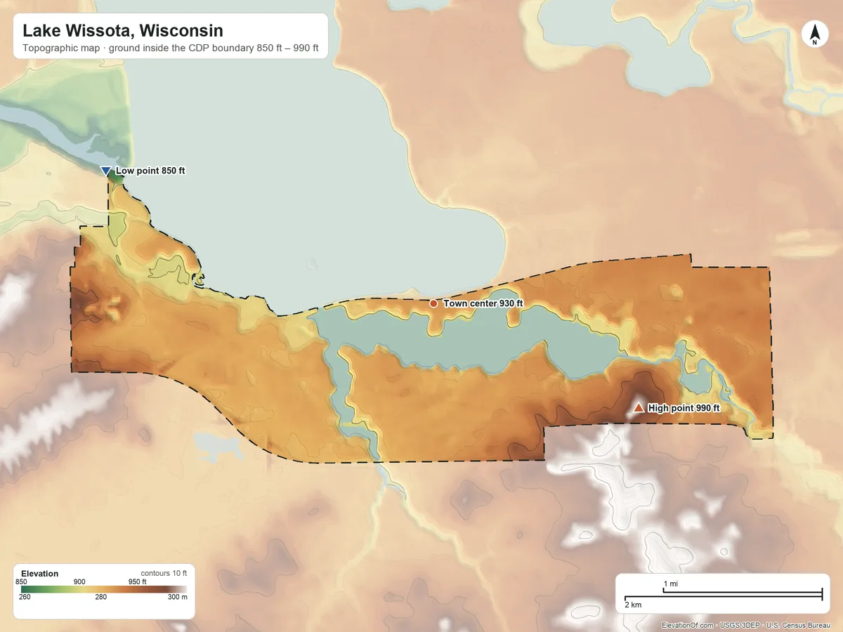 Topographic elevation map of Lake Wissota, Wisconsin, shaded from 850 ft on the west side to 990 ft on the southeast side