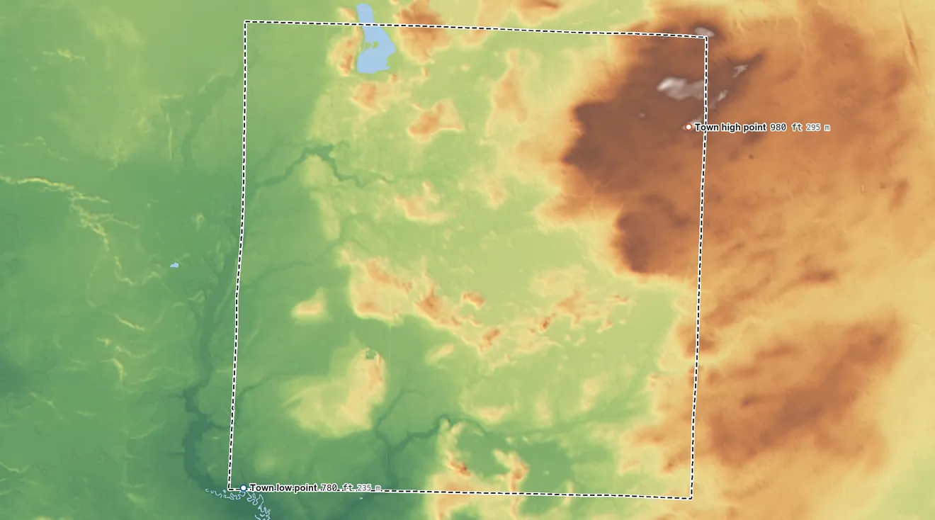 Topographic elevation map of Lessor, Wisconsin, shaded from 780 ft on the southwest side to 980 ft on the northeast side