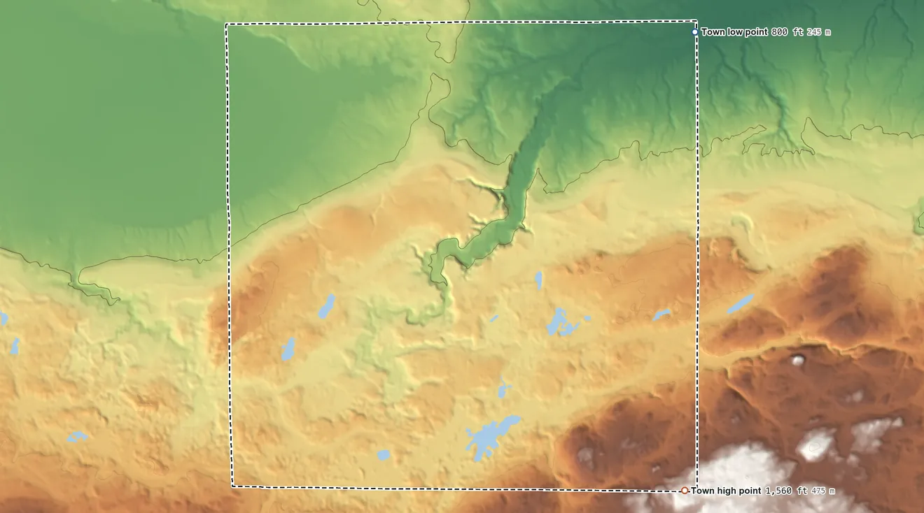 Topographic elevation map of Lincoln, Bayfield County, Wisconsin, shaded from 800 ft on the northeast side to 1,560 ft on the southeast side