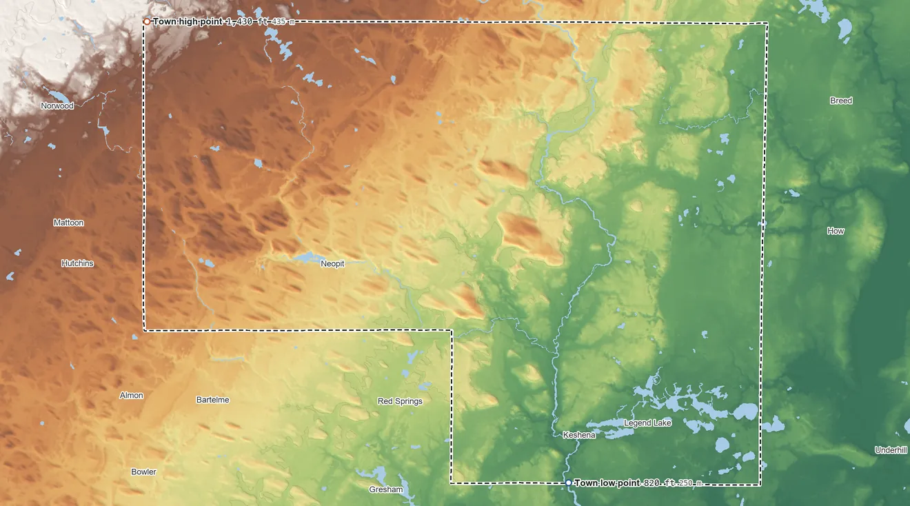 Topographic elevation map of Menominee, Wisconsin, shaded from 820 ft on the south side to 1,430 ft on the northwest side