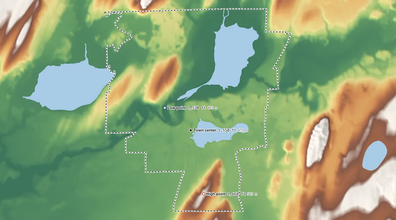 Topographic elevation map of Mole Lake, Wisconsin, shaded from 1,530 ft on the northwest side to 1,660 ft on the south side