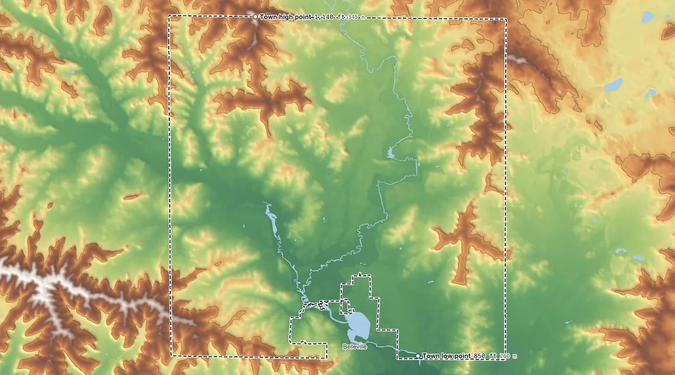 Topographic elevation map of Montrose, Wisconsin, shaded from 850 ft on the south side to 1,140 ft on the northwest side