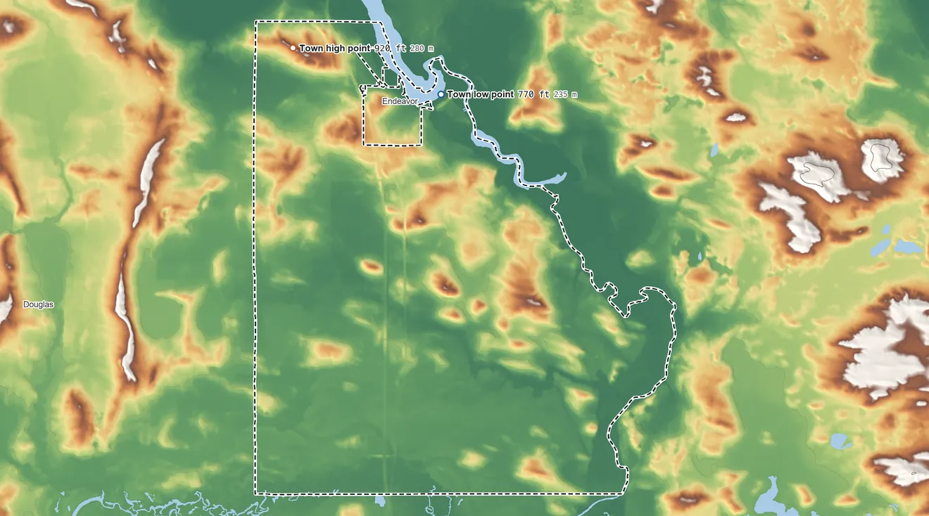 Topographic elevation map of Moundville, Wisconsin, shaded from 770 ft on the north side to 920 ft on the northwest side