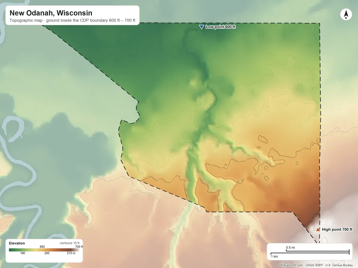 Topographic elevation map of New Odanah, Wisconsin, shaded from 600 ft on the north side to 700 ft on the southeast side