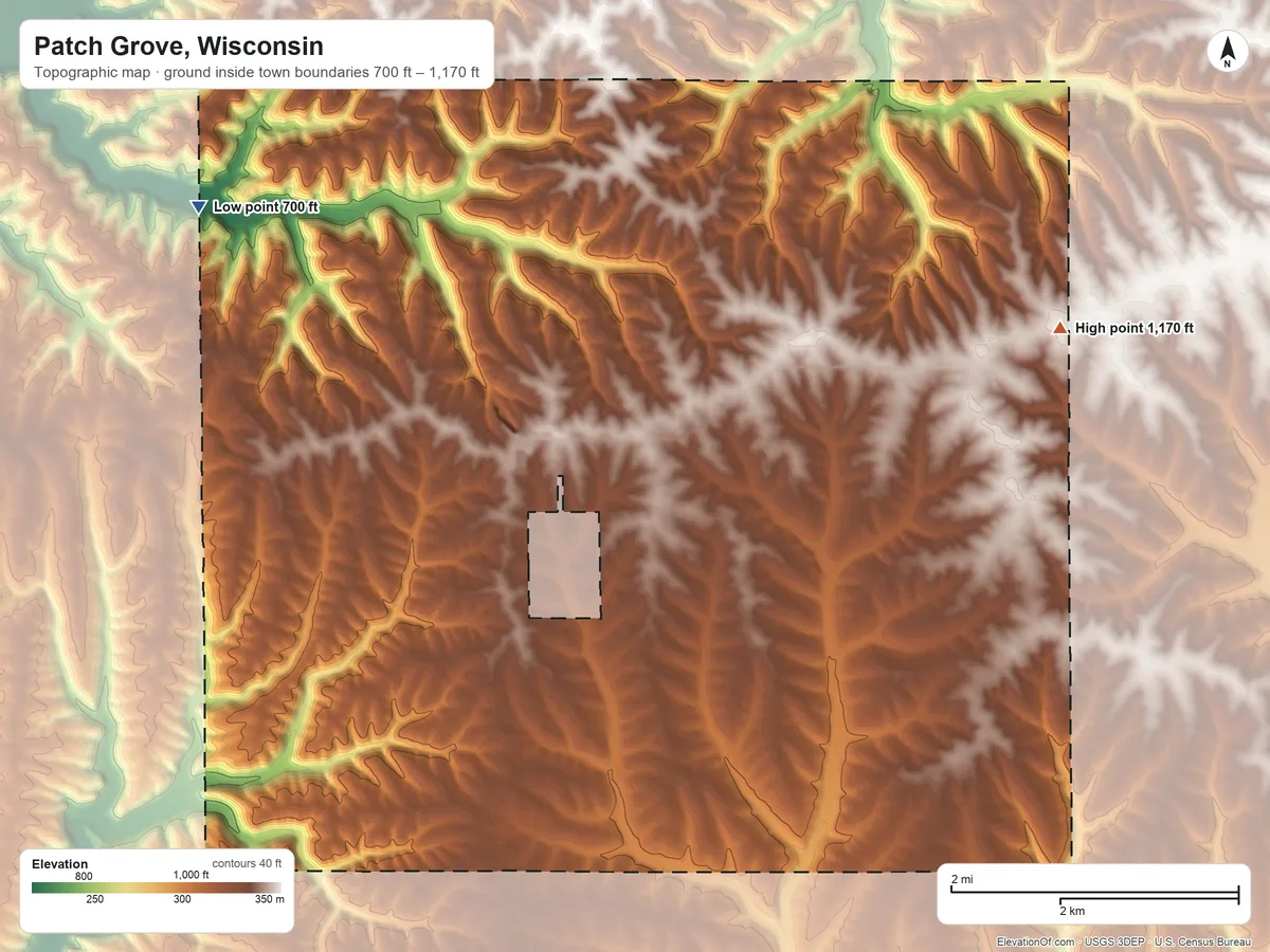 Topographic elevation map of Patch Grove, Wisconsin, shaded from 700 ft on the northwest side to 1,170 ft on the northeast side