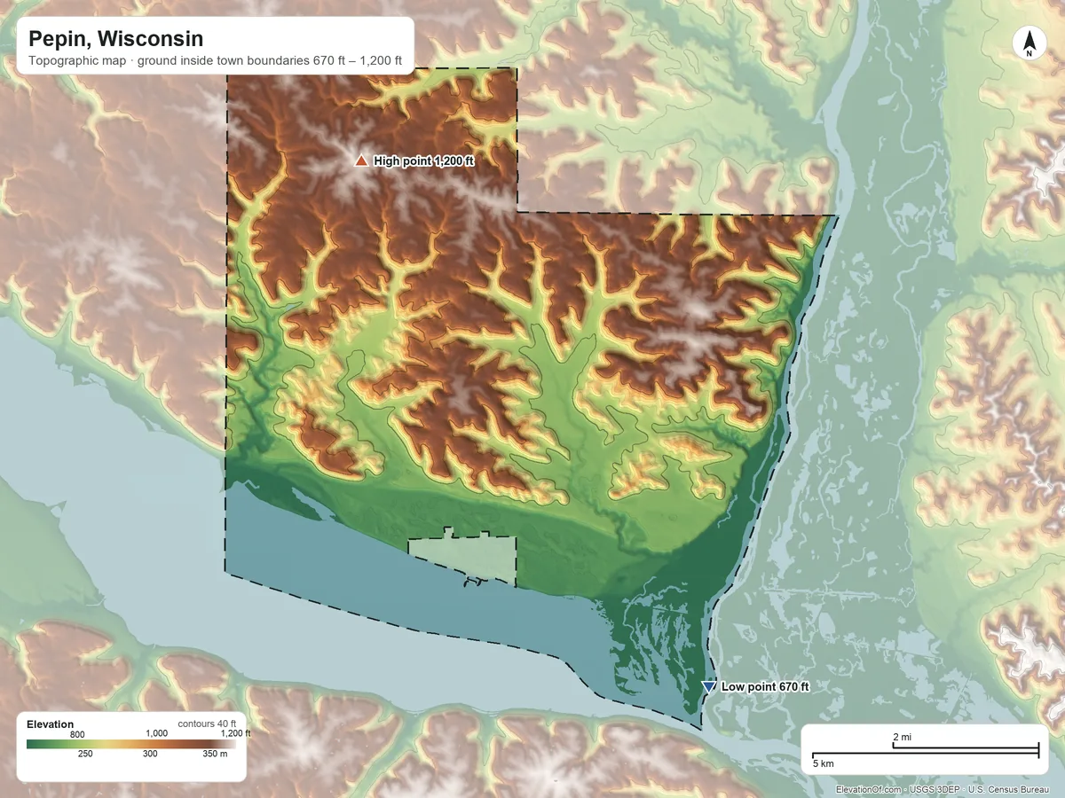 Topographic elevation map of Pepin, Wisconsin, shaded from 670 ft on the southeast side to 1,200 ft on the northwest side