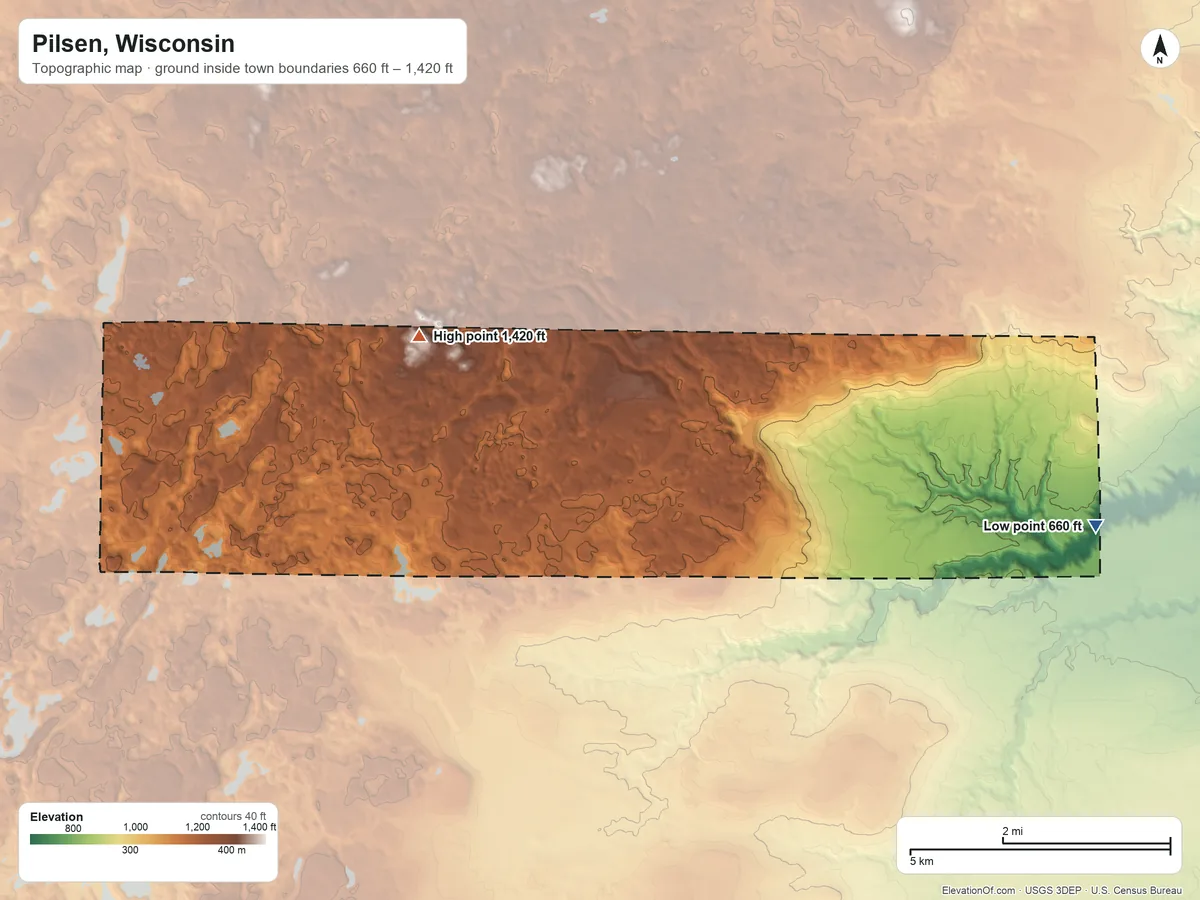 Topographic elevation map of Pilsen, Wisconsin, shaded from 660 ft on the east side to 1,420 ft on the west side