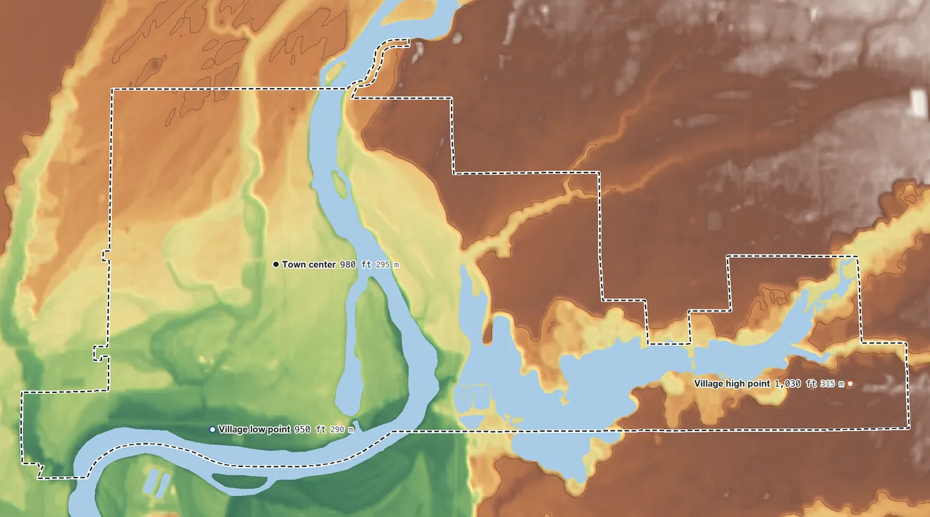 Topographic elevation map of Port Edwards, Wisconsin, shaded from 950 ft on the south side to 1,030 ft on the east side
