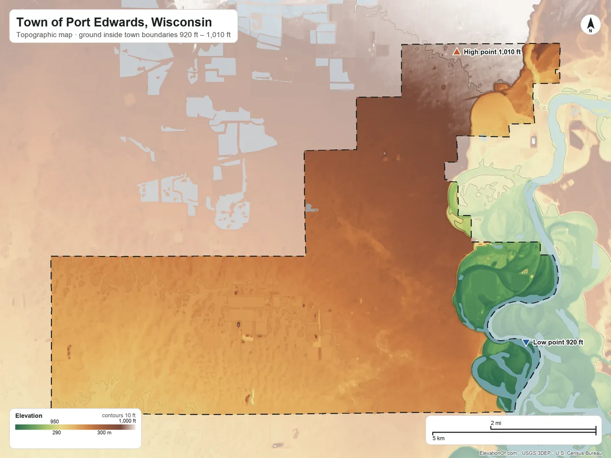 Topographic elevation map of Town of Port Edwards, Wisconsin, shaded from 920 ft on the southeast side to 1,010 ft on the north side