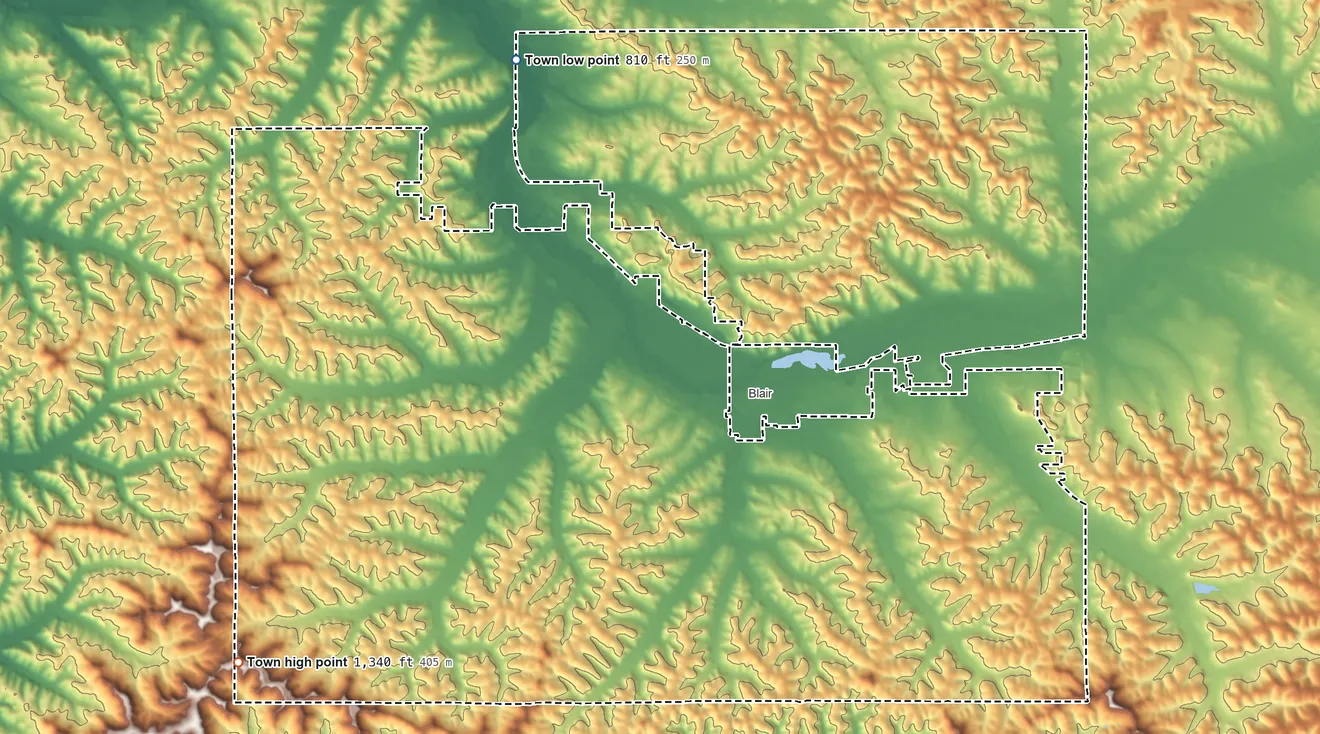 Topographic elevation map of Preston, Trempealeau County, Wisconsin, shaded from 810 ft on the northwest side to 1,340 ft on the southwest side