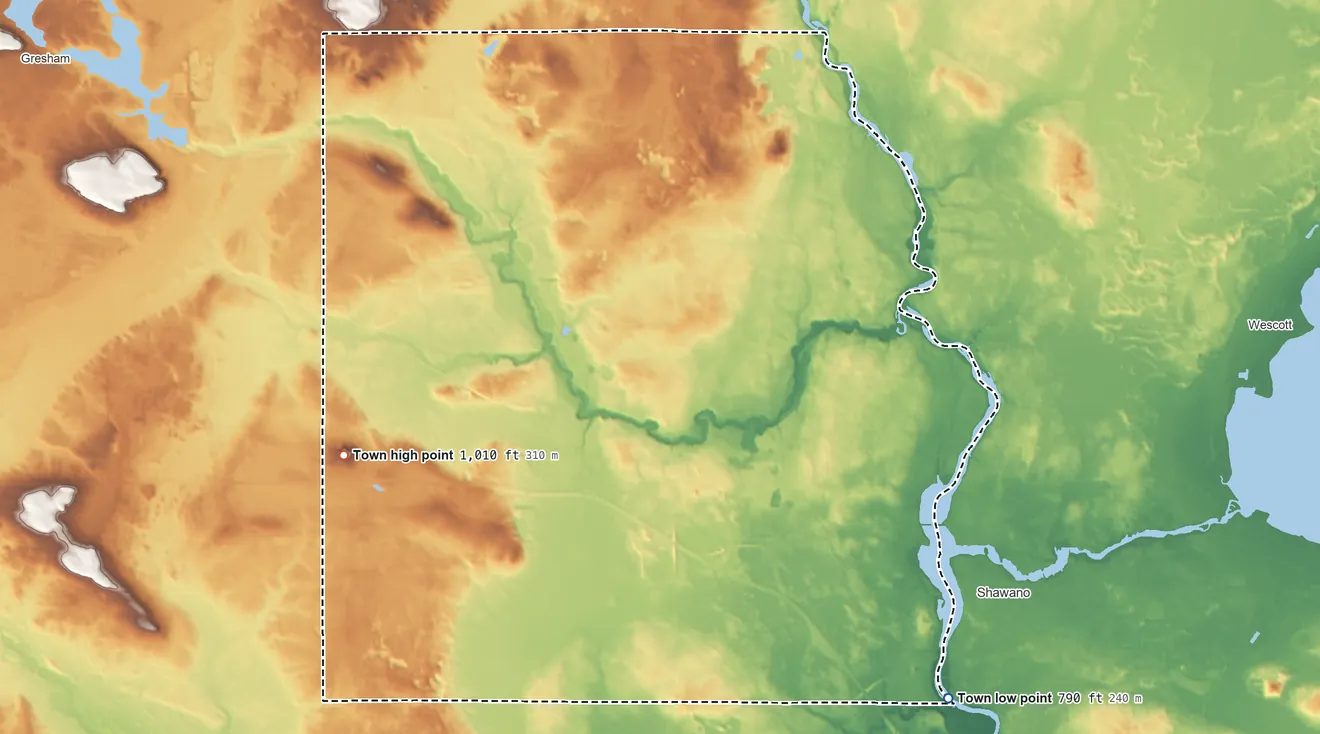 Topographic elevation map of Richmond, Shawano County, Wisconsin, shaded from 790 ft on the southeast side to 1,010 ft on the west side