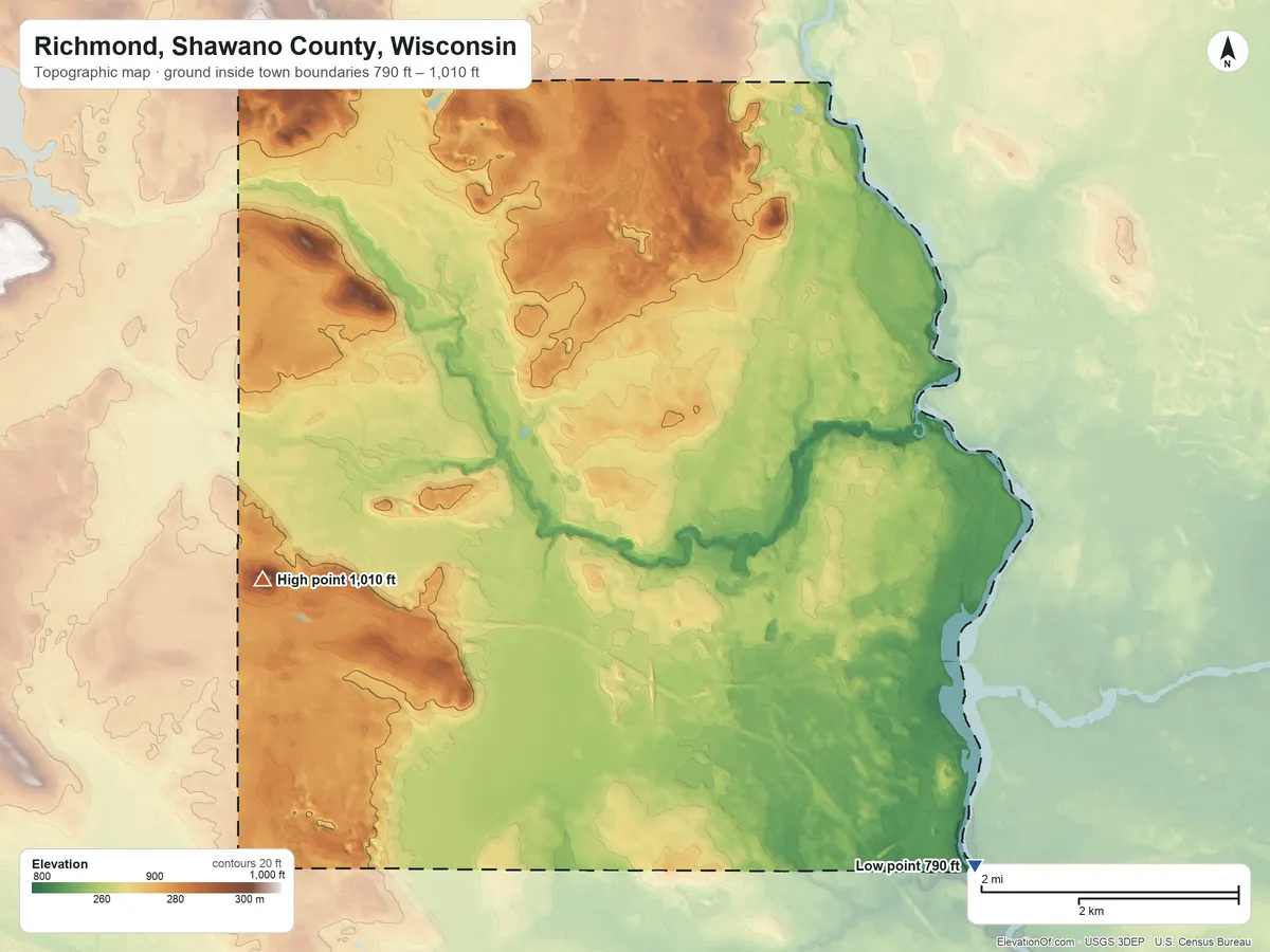 Topographic elevation map of Richmond, Shawano County, Wisconsin, shaded from 790 ft on the southeast side to 1,010 ft on the west side
