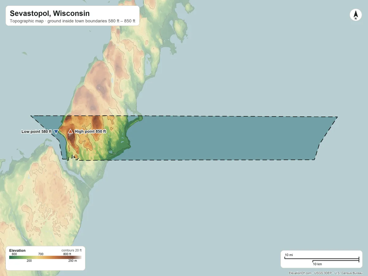 Topographic elevation map of Sevastopol, Wisconsin, shaded from 580 ft near the middle to 850 ft near the middle