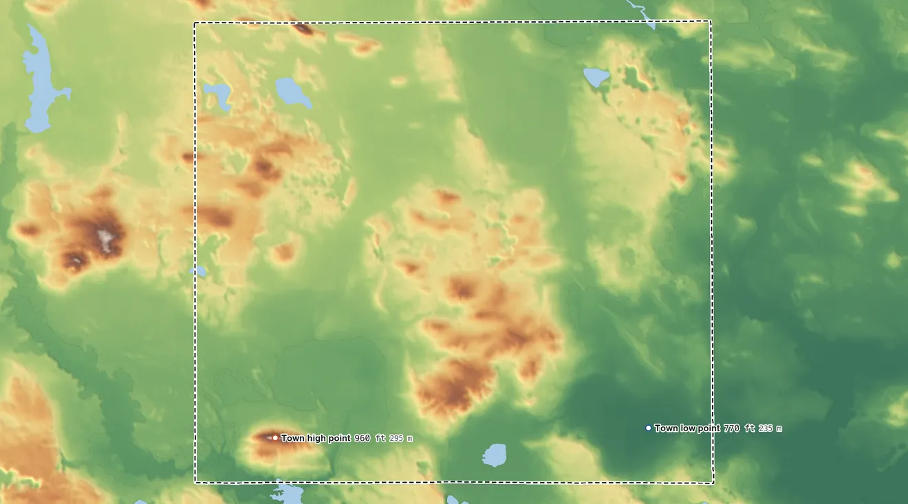 Topographic elevation map of Shields, Wisconsin, shaded from 770 ft on the southeast side to 960 ft on the southwest side