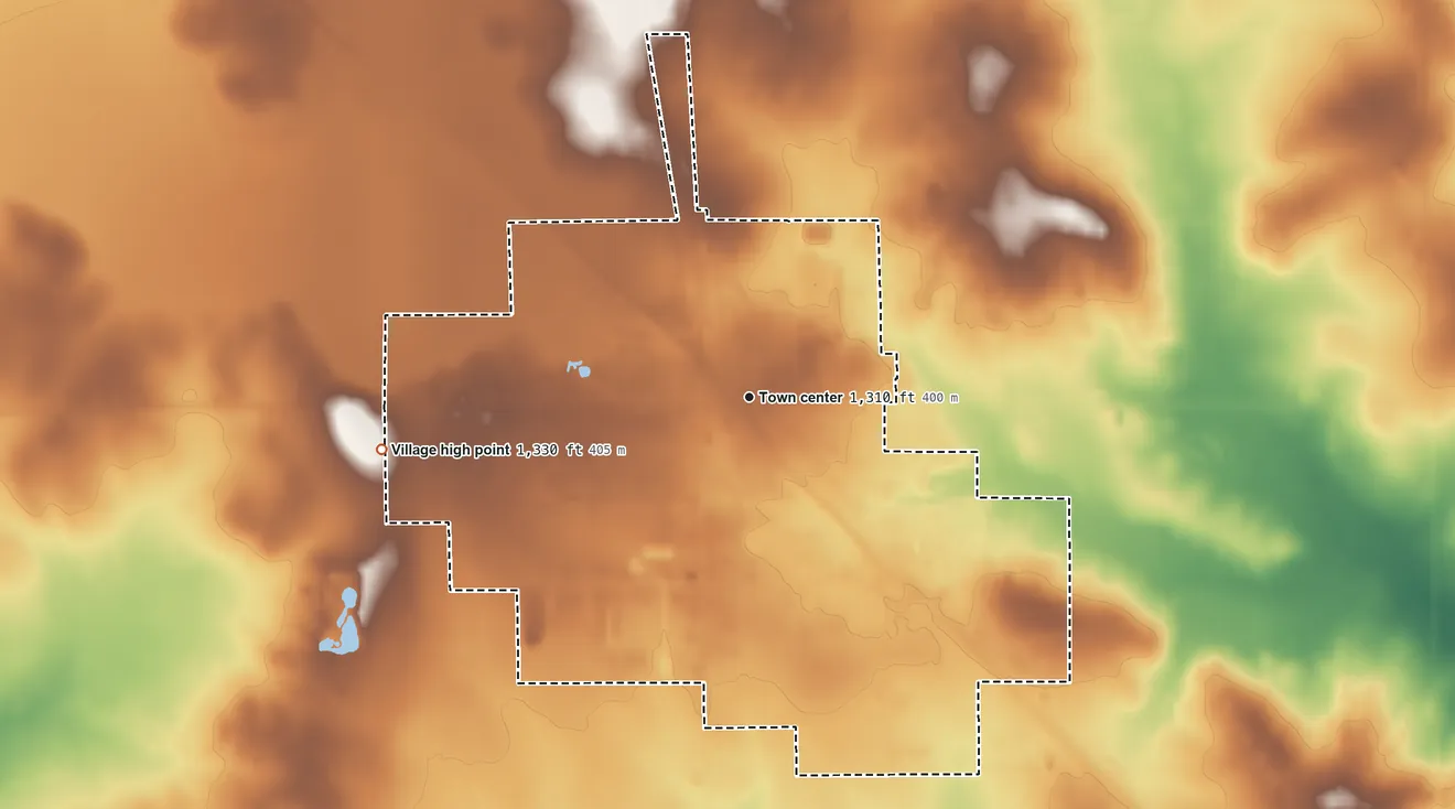 Topographic elevation map of Spencer, Wisconsin, shaded from 1,270 ft on the east side to 1,330 ft on the west side