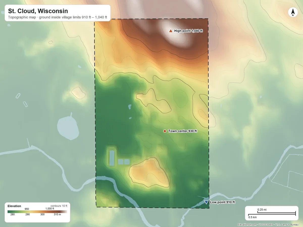 Topographic elevation map of St. Cloud, Wisconsin, shaded from 910 ft on the southeast side to 1,040 ft on the north side