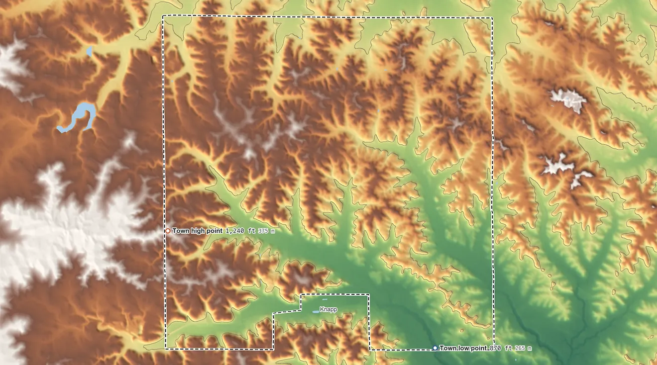Topographic elevation map of Stanton, Dunn County, Wisconsin, shaded from 870 ft on the southeast side to 1,240 ft on the west side