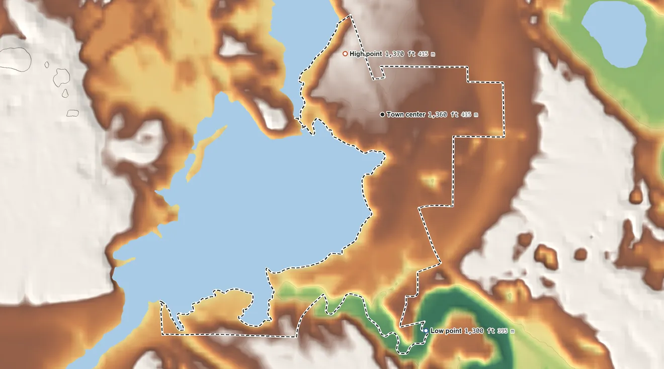 Topographic elevation map of Townsend, Oconto County, Wisconsin, shaded from 1,300 ft on the south side to 1,370 ft on the northwest side
