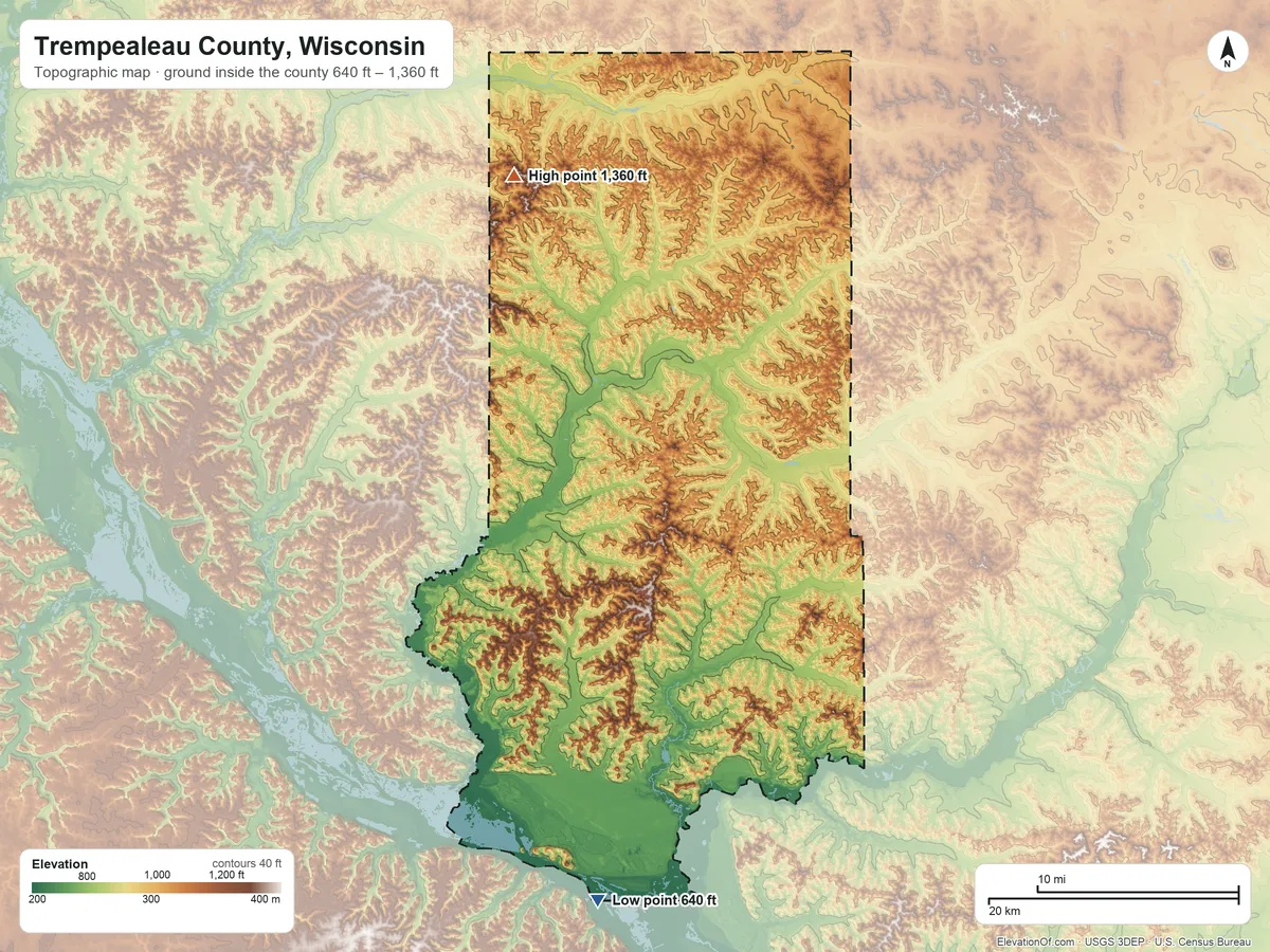 Topographic elevation map of Trempealeau County, Wisconsin, shaded from 640 ft on the south side to 1,360 ft on the north side