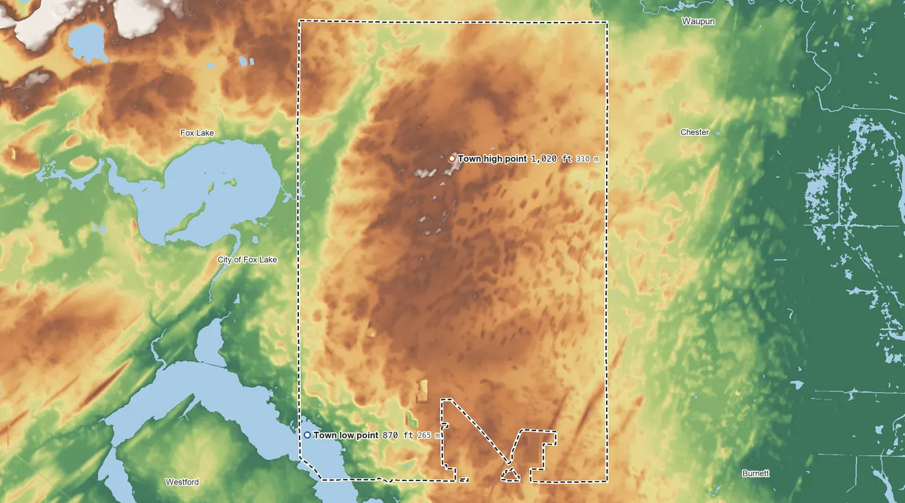 Topographic elevation map of Trenton, Dodge County, Wisconsin, shaded from 870 ft on the southwest side to 1,020 ft on the north side