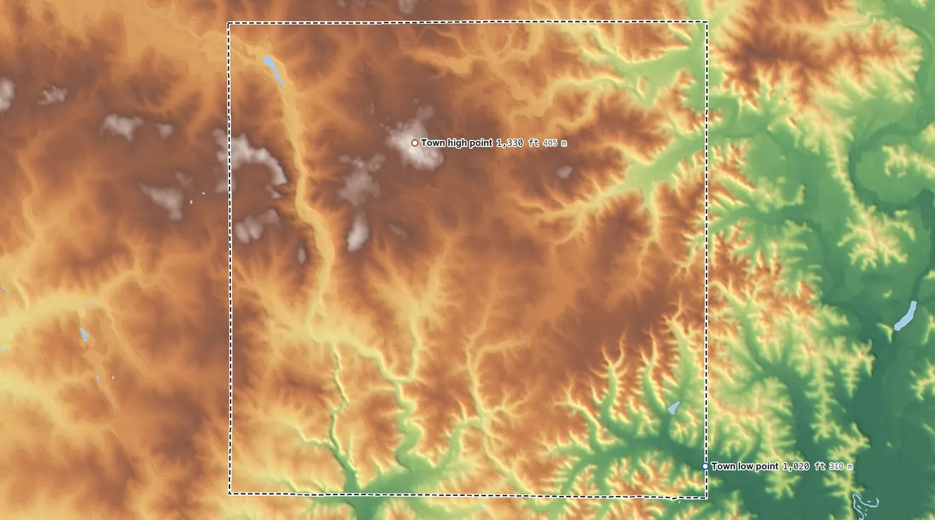 Topographic elevation map of Vance Creek, Wisconsin, shaded from 1,020 ft on the southeast side to 1,330 ft on the northwest side