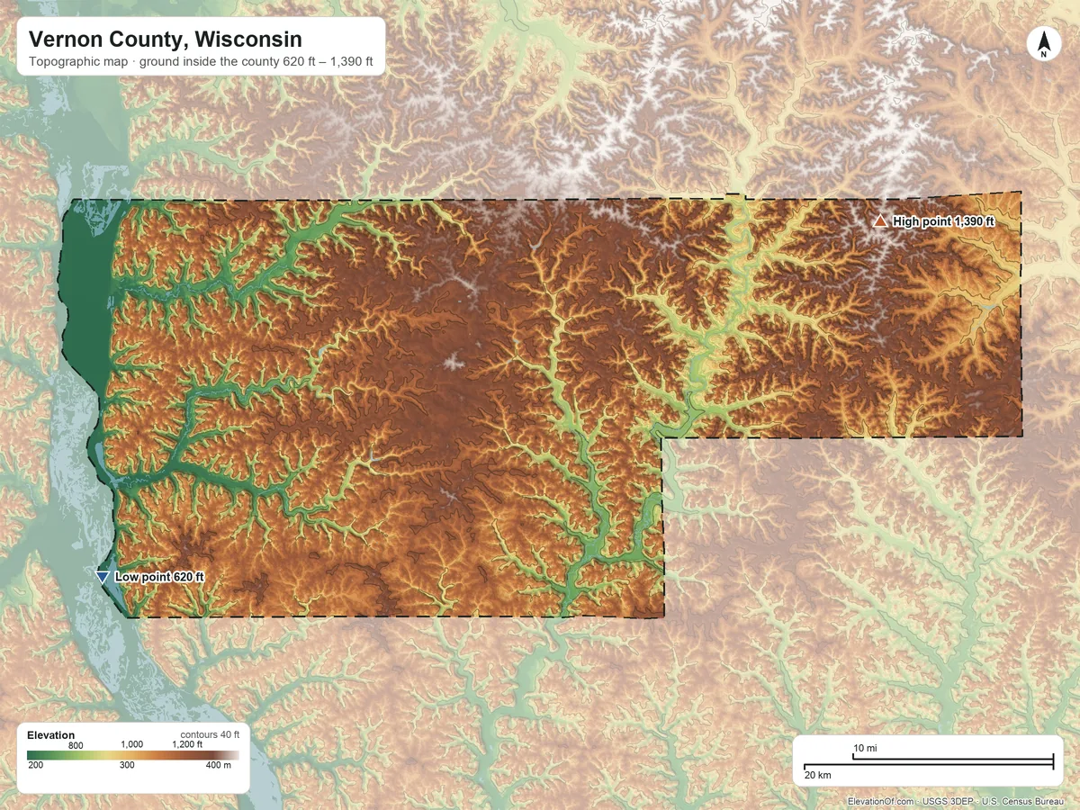 Topographic elevation map of Vernon County, Wisconsin, shaded from 620 ft on the west side to 1,390 ft on the northeast side