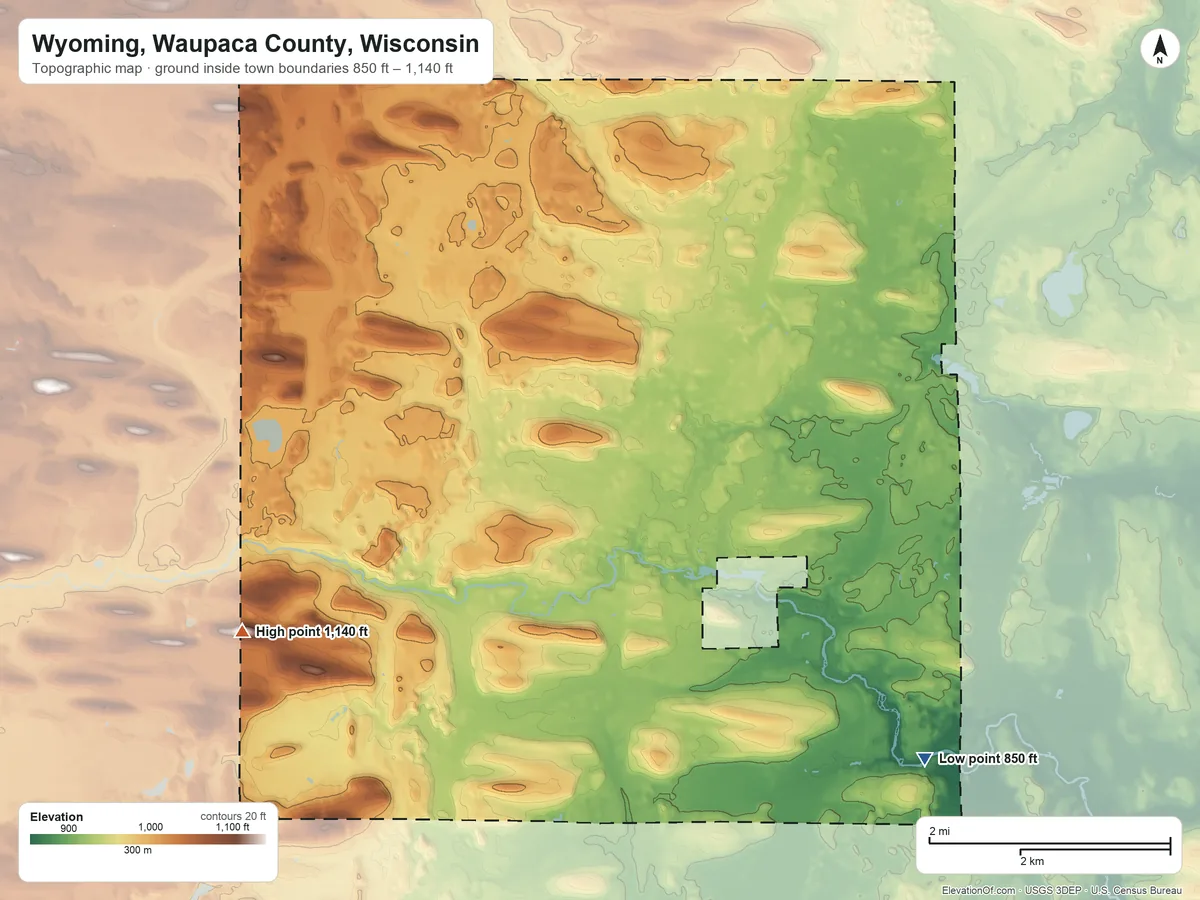 Topographic elevation map of Wyoming, Waupaca County, Wisconsin, shaded from 850 ft on the southeast side to 1,140 ft on the west side