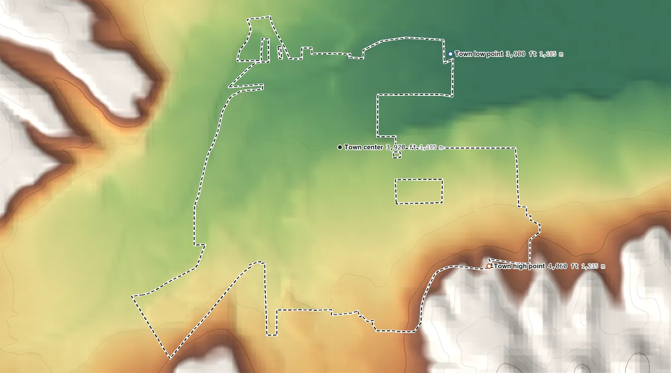 Topographic elevation map of Dayton, Wyoming, shaded from 3,900 ft on the northeast side to 4,060 ft at the foot of the Beaver Creek Hills