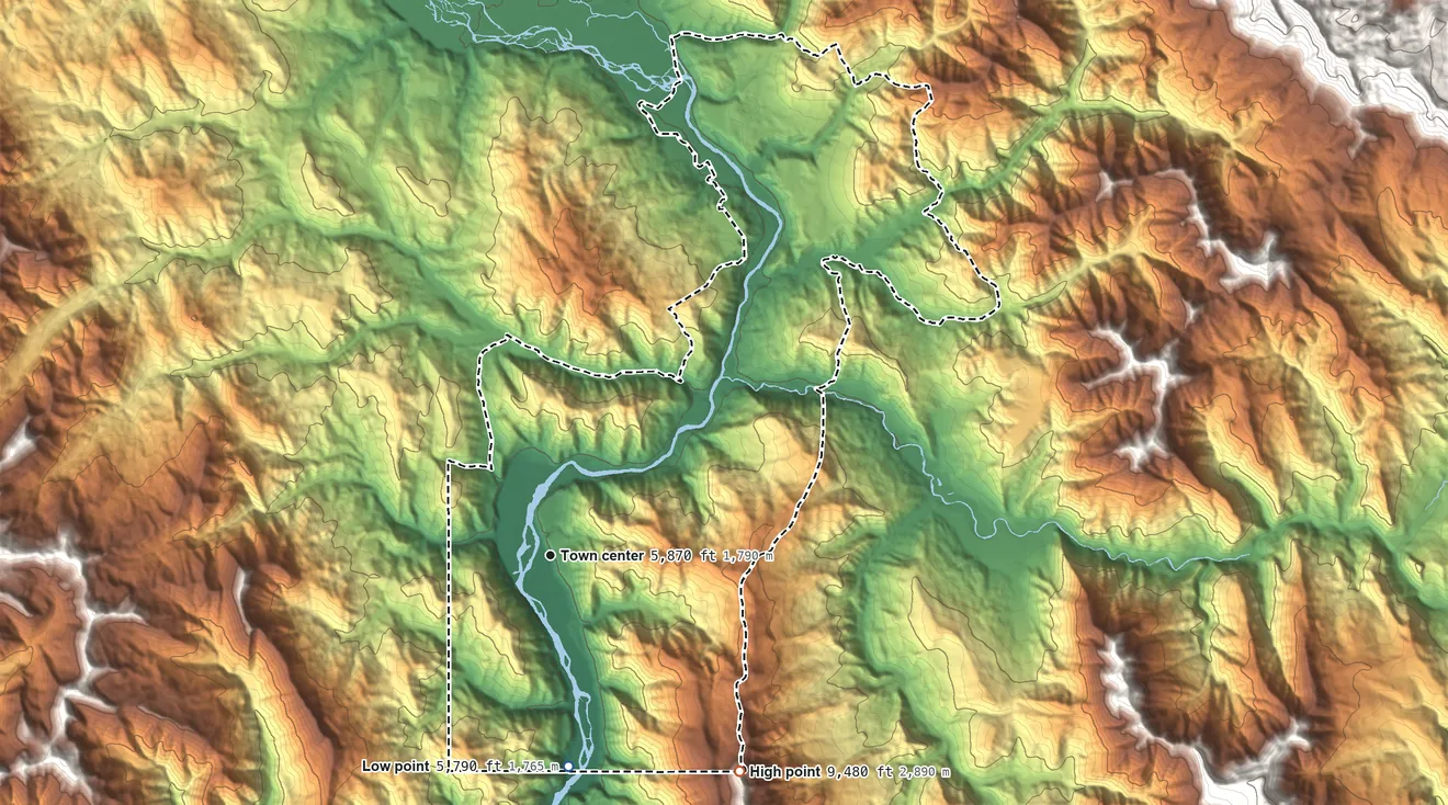 Topographic elevation map of Hoback, Wyoming, shaded from 5,790 ft on the south side to 9,480 ft on the southeast side