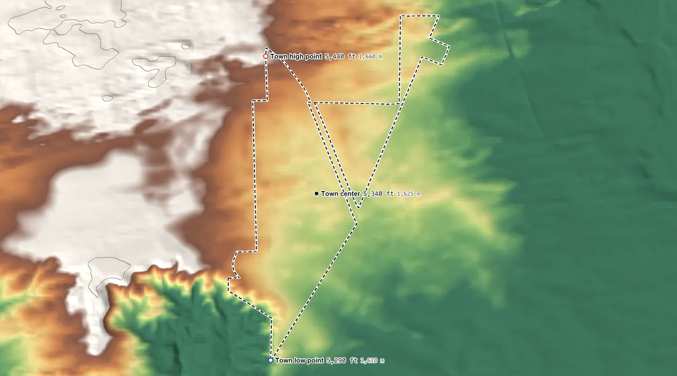 Topographic elevation map of Rolling Hills, Wyoming, shaded from 5,290 ft on the south side to 5,440 ft on the north side