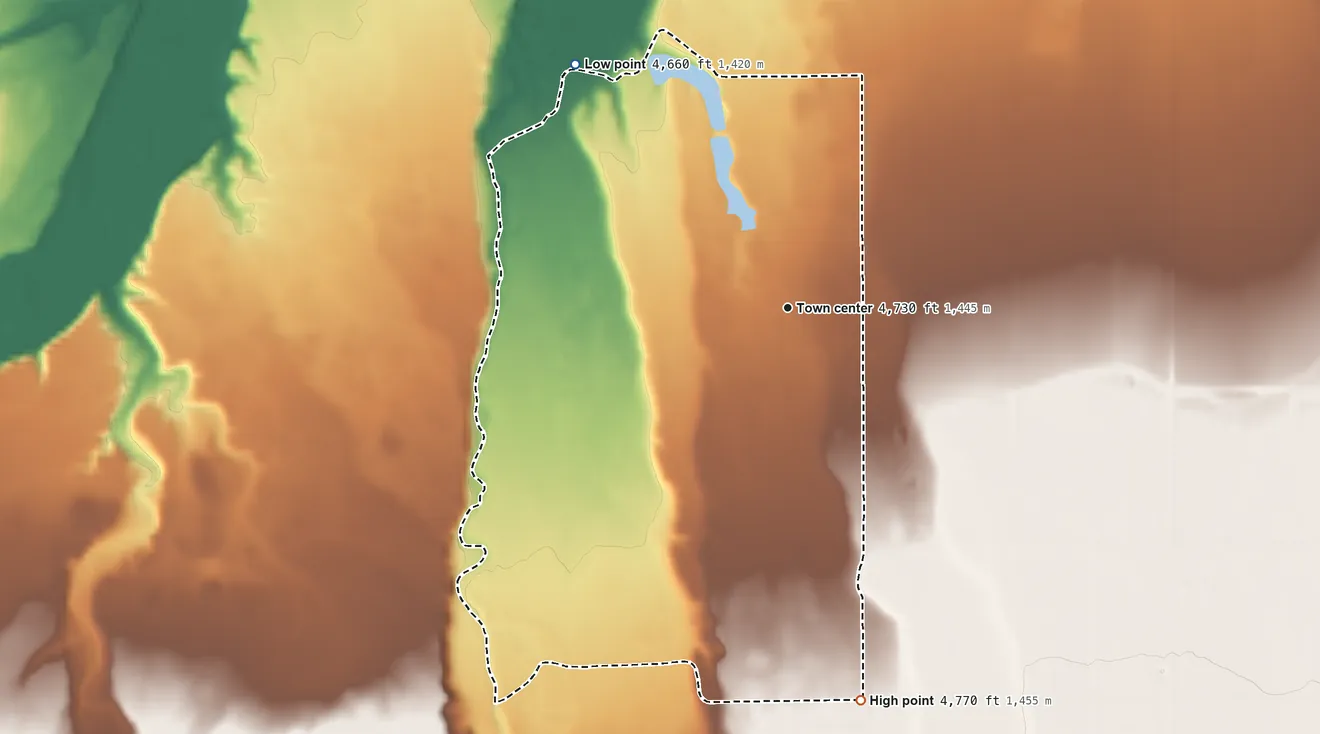 Topographic elevation map of Westview Circle, Wyoming, shaded from 4,660 ft on the northwest side to 4,770 ft on the south side